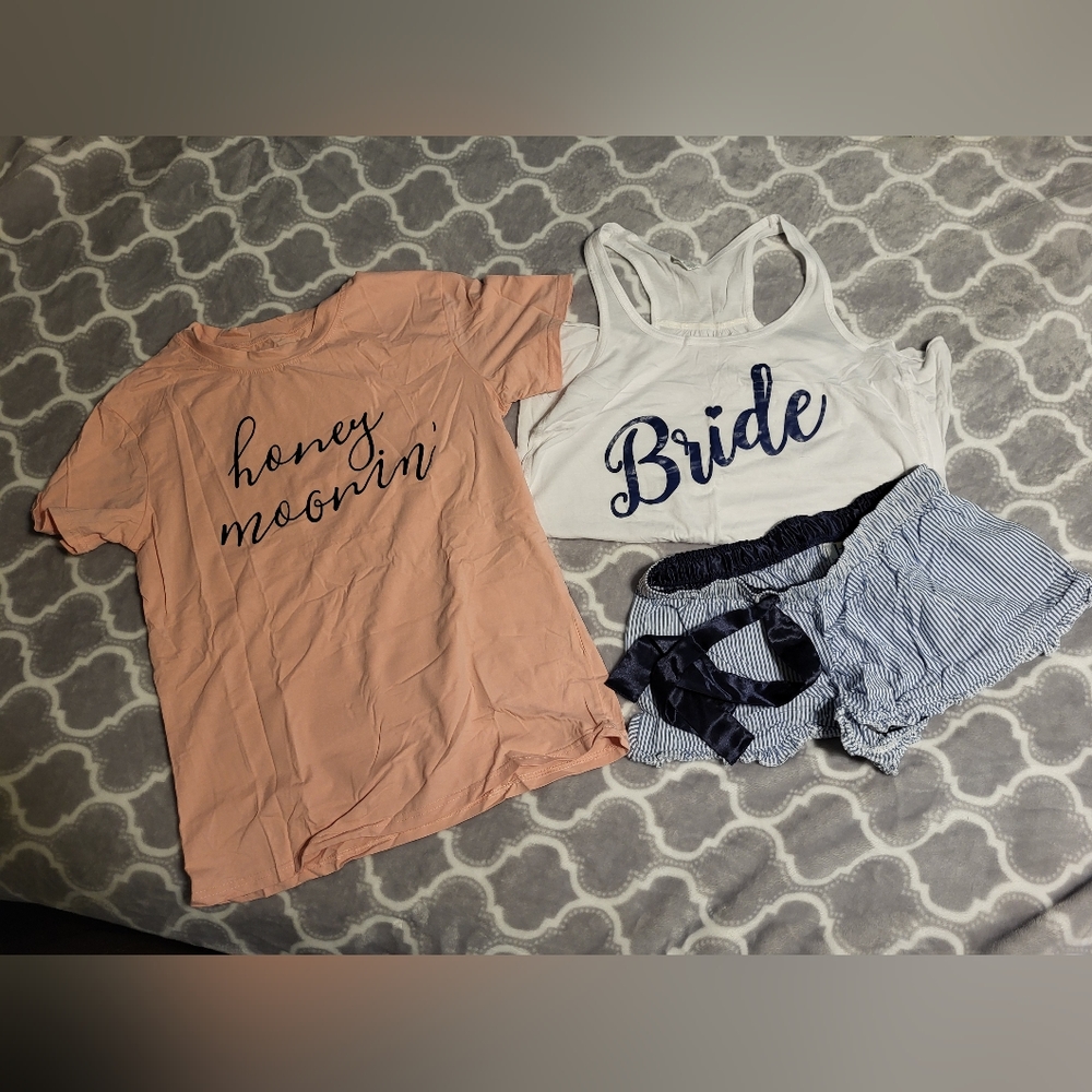 Small honeymoon set